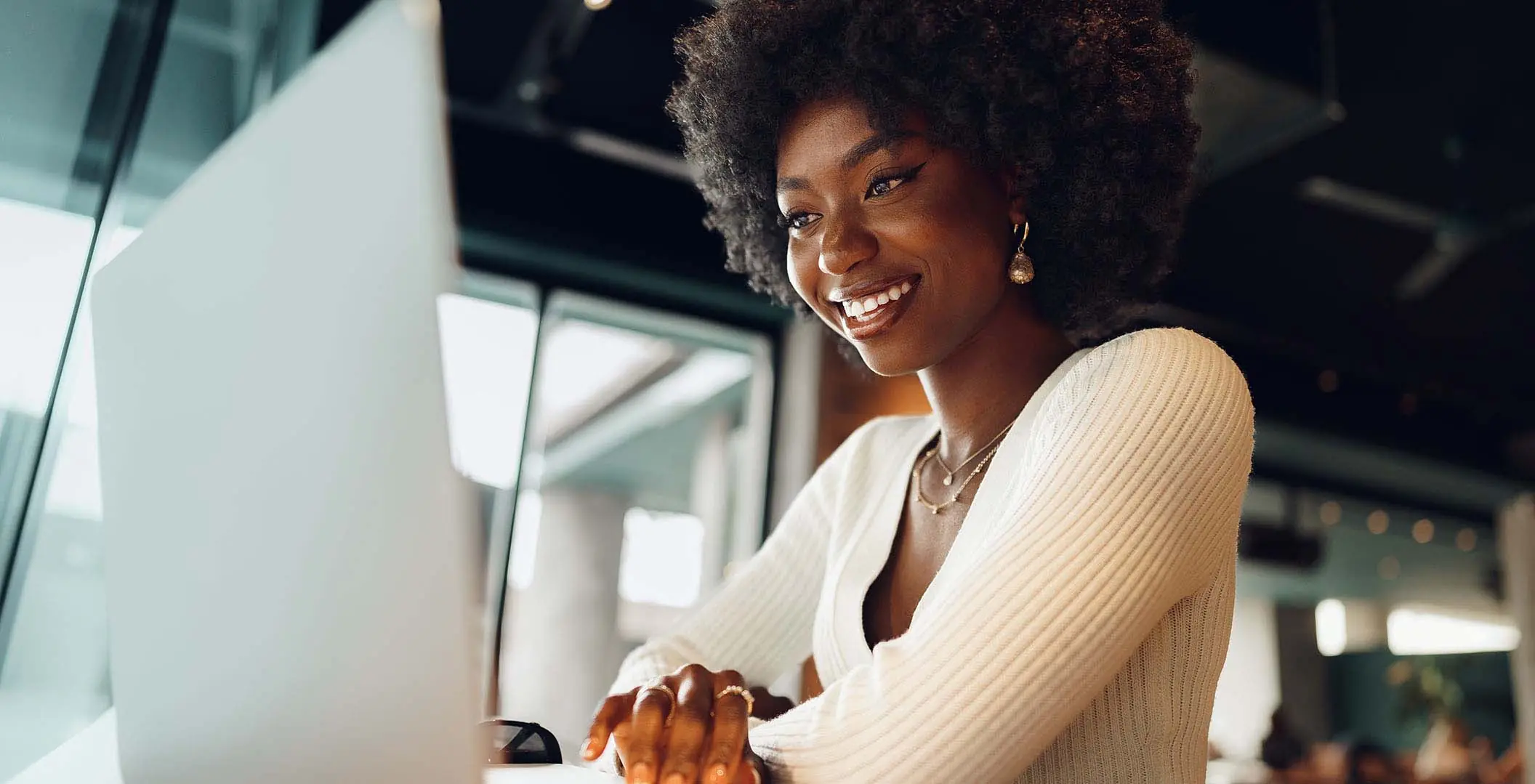 ChatGPT Responsibly Eliminate the Blank Page, woman on laptop